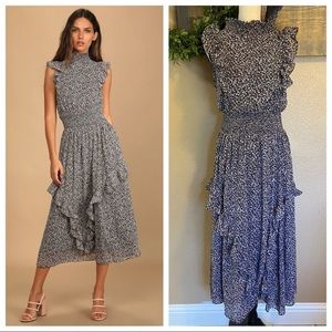 NWOT Lulus Evalina Black Floral Print Mock Neck Midi Dress